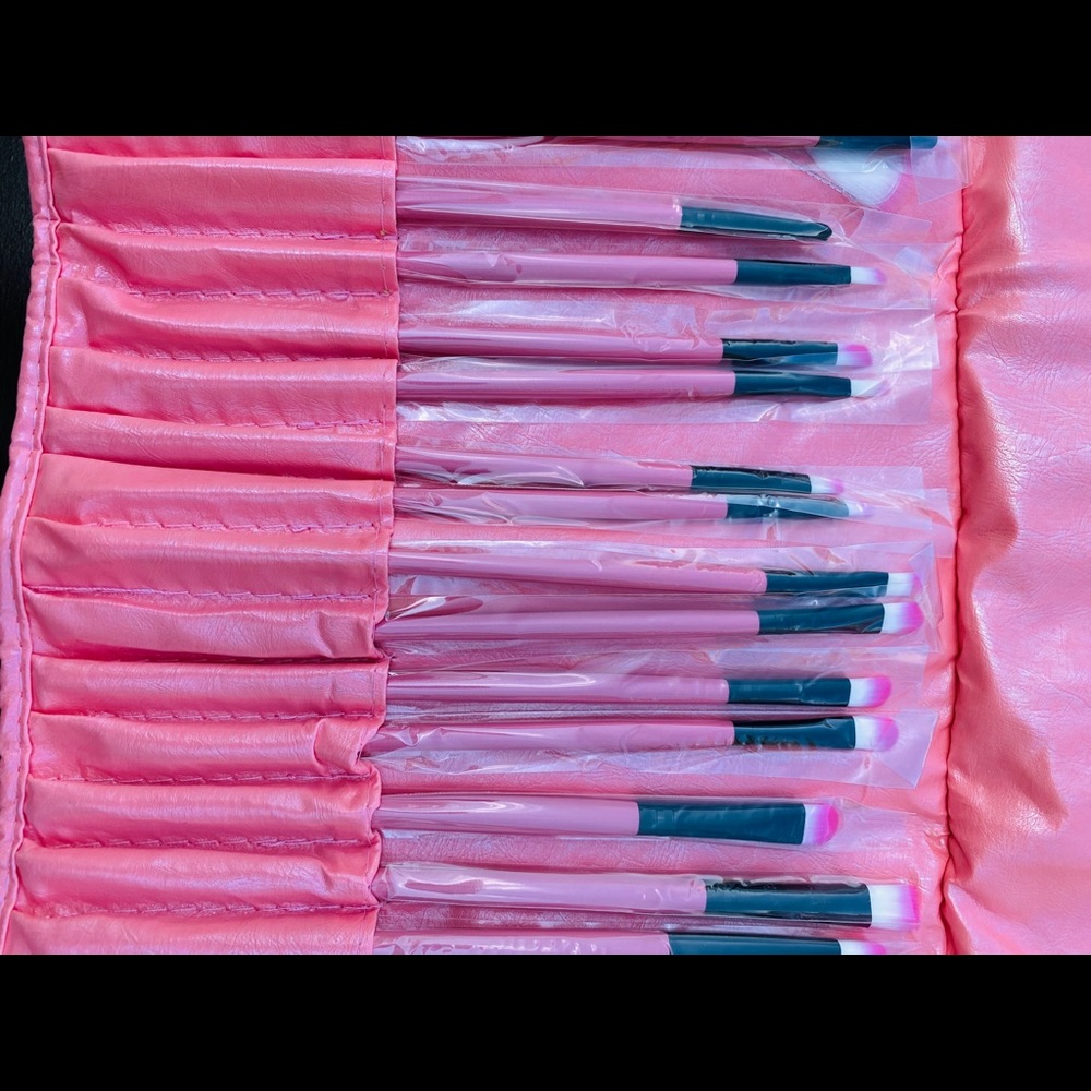 Makeup brushes - Picture 13 of 15